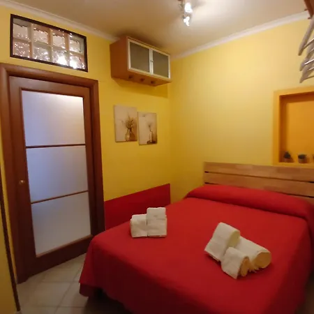 Casa Louis * Поццуоли